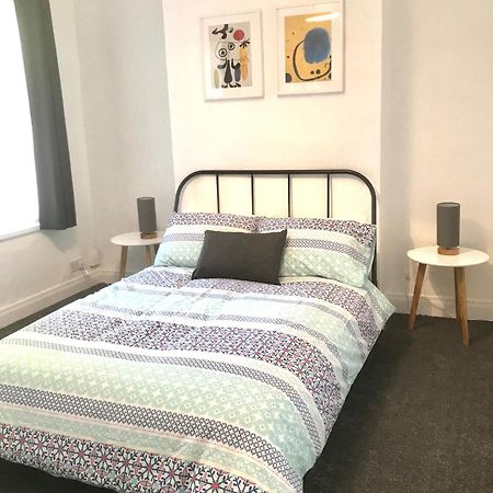Castleton Townhouse Apartment Belfast Bagian luar foto