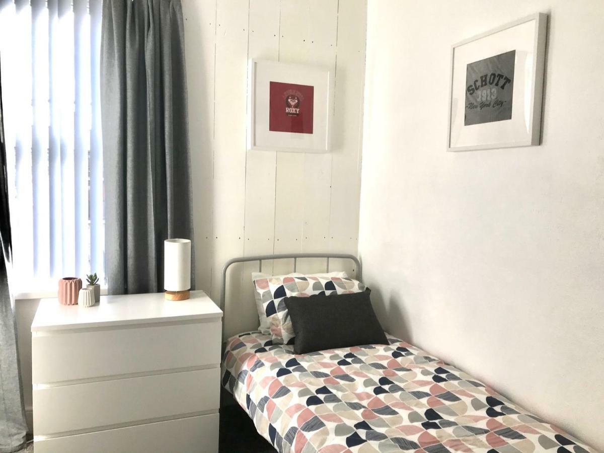 Castleton Townhouse Apartment Belfast Bagian luar foto